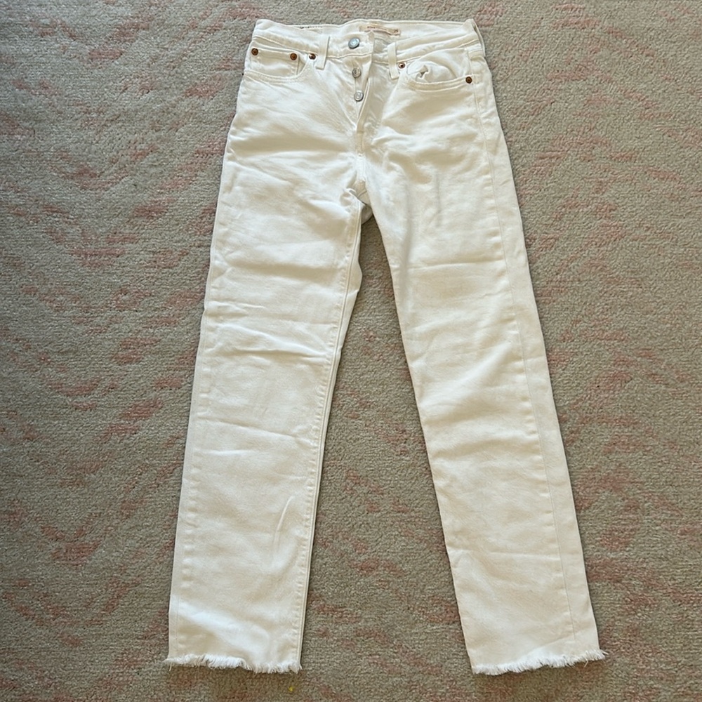 Levi’s white jeans